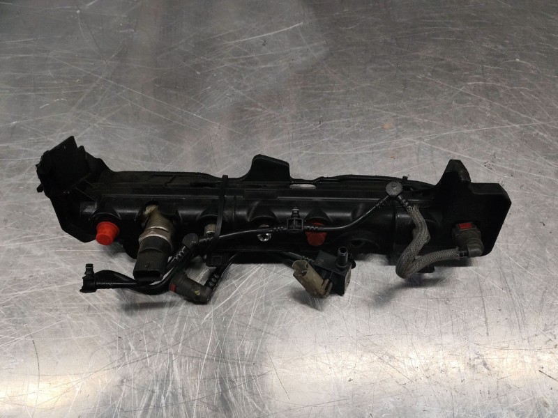 Recambio de rampa inyectora para renault scenic ii authentique referencia OEM IAM 8200330912  