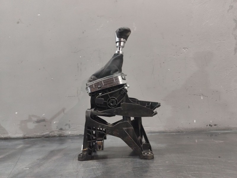 Recambio de palanca cambio para ford tourneo courier b460 monospace 1.0 ecoboost referencia OEM IAM B460GTN7A  