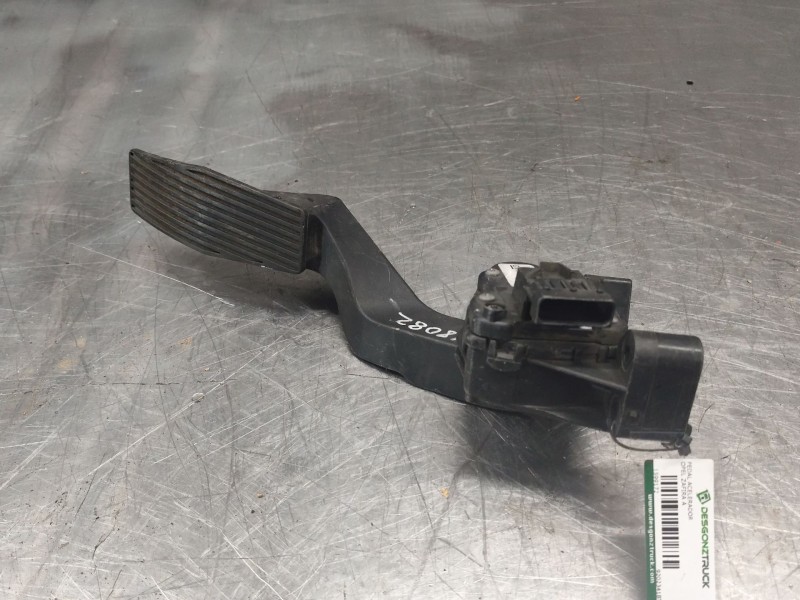 Recambio de pedal acelerador para opel zafira a blue line referencia OEM IAM 9202341BT  