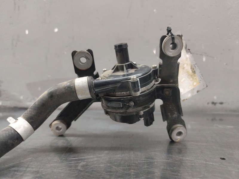 Recambio de bomba agua para kia niro i (de) e-niro referencia OEM IAM 369100E650  