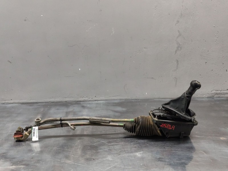 Recambio de palanca cambio para volkswagen passat berlina (3b2) comfortline referencia OEM IAM 4B0711025AC  