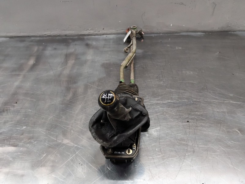 Recambio de palanca cambio para volkswagen passat berlina (3b2) comfortline referencia OEM IAM 4B0711025AC  