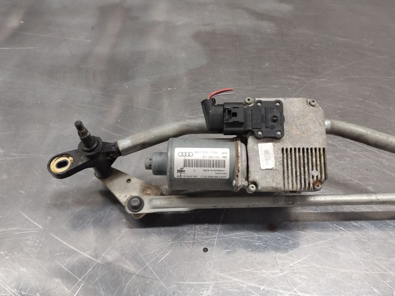 Recambio de motor limpia delantero para audi a4 ber. (b8) básico referencia OEM IAM 8K1955119A  