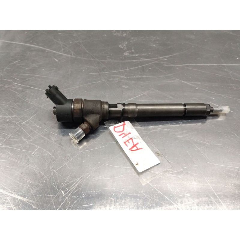 Recambio de inyector para kia sportage ex referencia OEM IAM 3380027010  