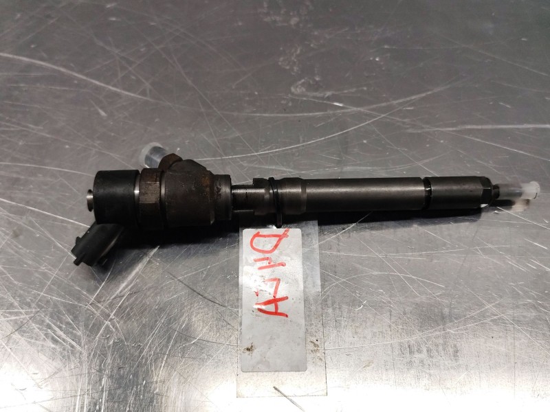 Recambio de inyector para kia sportage ex referencia OEM IAM 3380027010  