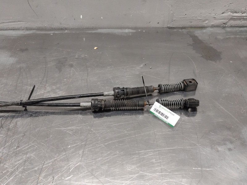 Recambio de cables de cambio para seat leon (5f1) 1.4 tsi referencia OEM IAM 5Q0711265P 5Q0711266A 