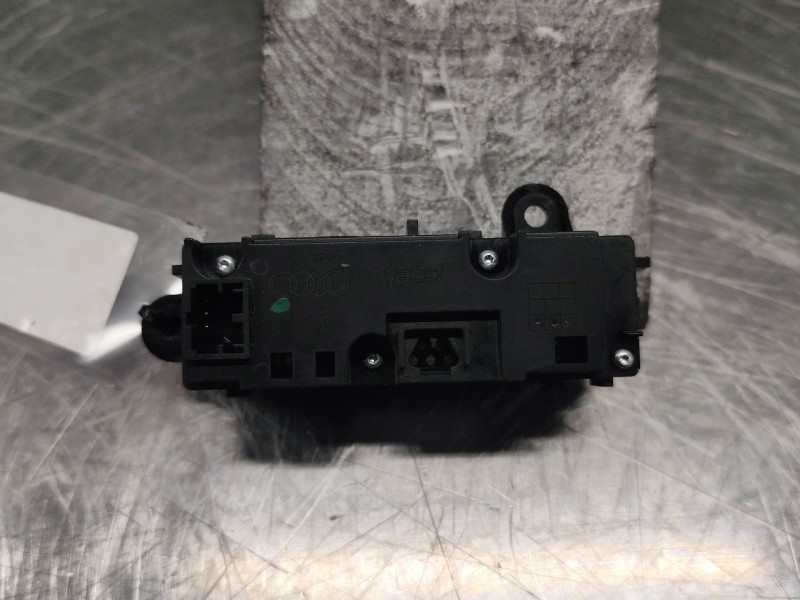 Recambio de mando multifuncion para audi q3 (f3b) 35 tdi quattro referencia OEM IAM 82A953521MP  