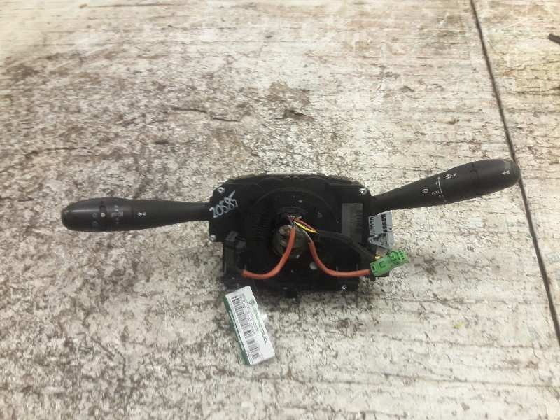 Recambio de mando multifuncion para peugeot 407 st confort referencia OEM IAM 96473051XT 281859 61776902 1282814