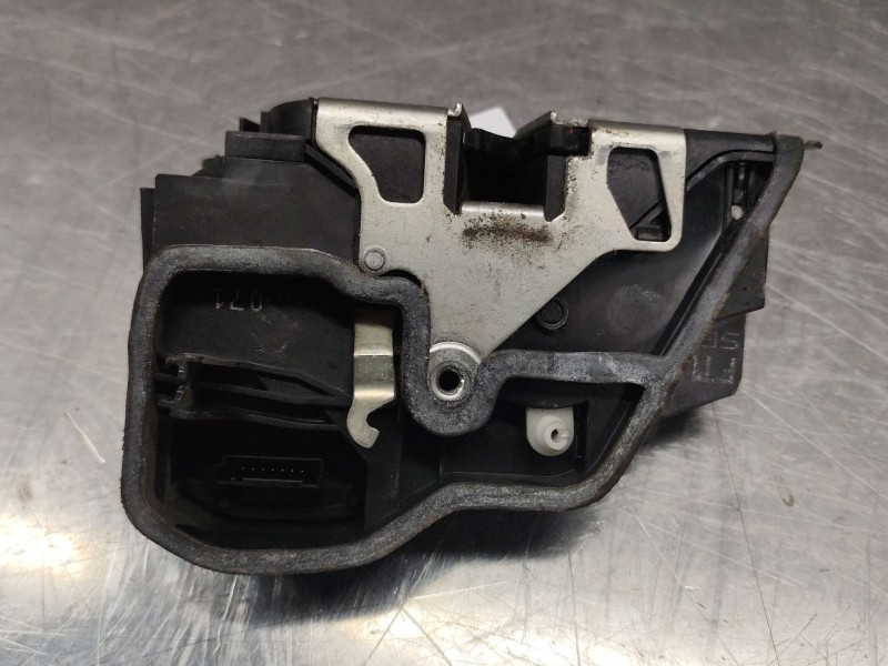 Recambio de cerradura puerta delantera izquierda para bmw 5 (e60) 530 d referencia OEM IAM   