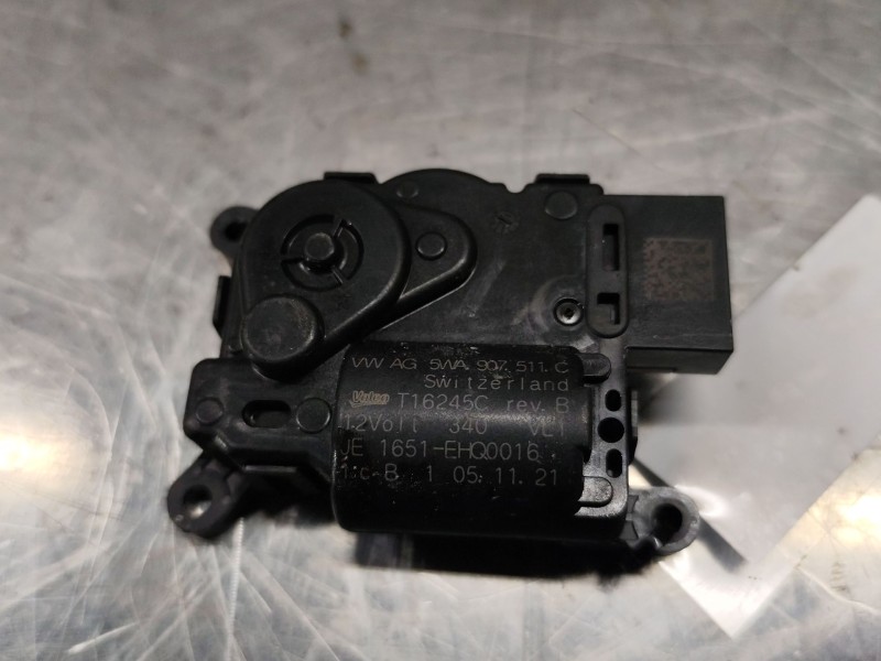 Recambio de motor apertura trampillas climatizador para audi q3 (f3b) 35 tdi quattro referencia OEM IAM 5WA907511C  