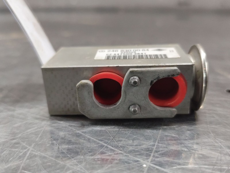 Recambio de valvula expansion para mercedes-benz clase gla (x156) gla 200 (156.943) referencia OEM IAM 2468300084  