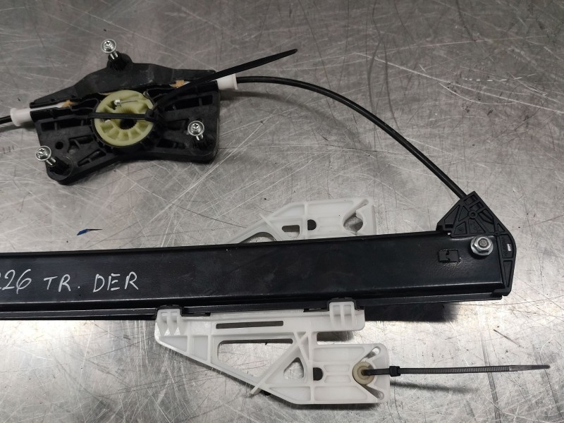 Recambio de elevalunas trasero derecho para audi q3 (f3b) 35 tdi quattro referencia OEM IAM 83A839462  