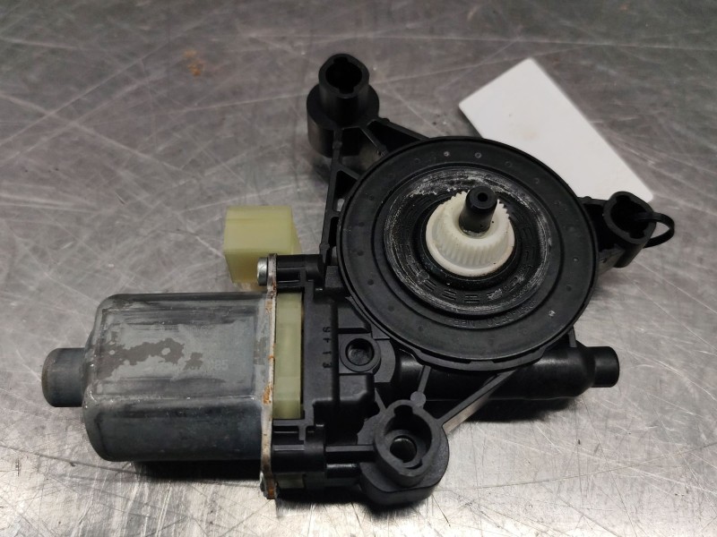 Recambio de motor elevalunas trasero izquierdo para audi q3 (f3b) 35 tdi quattro referencia OEM IAM 5Q0959801  