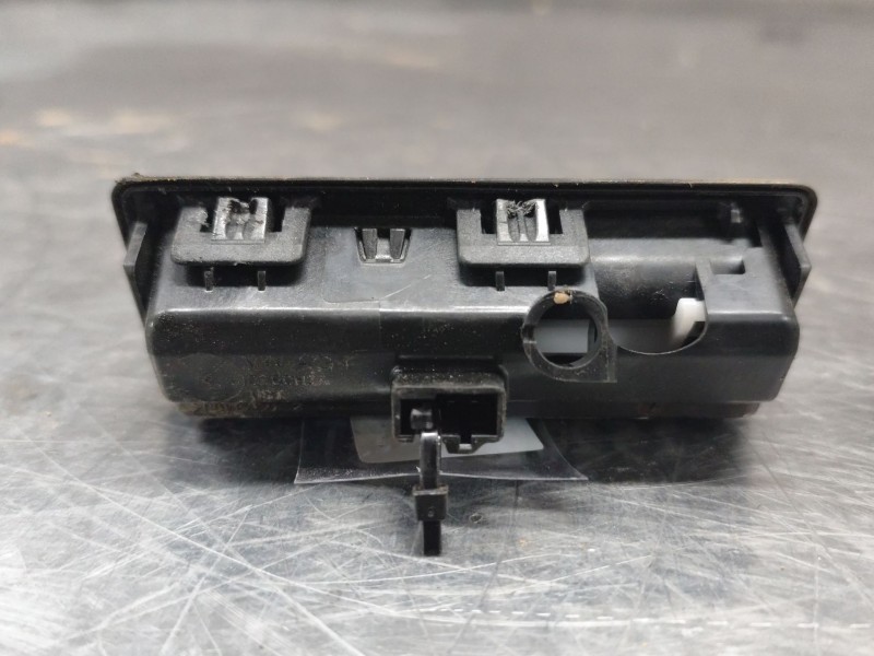 Recambio de maneta porton para audi q3 (f3b) 35 tdi quattro referencia OEM IAM 6V082756605S  