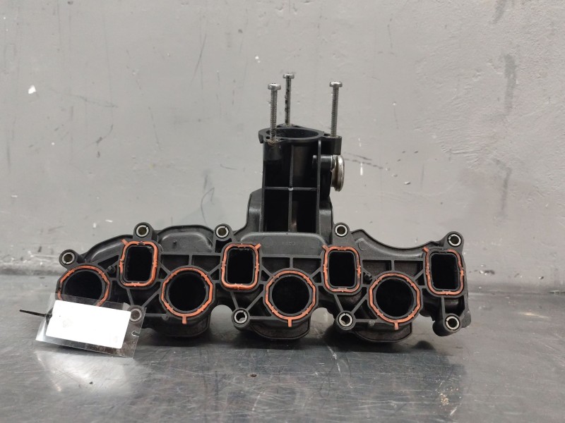 Recambio de colector admision para volkswagen polo v (6r1, 6c1) 1.6 tdi referencia OEM IAM 03L129711  