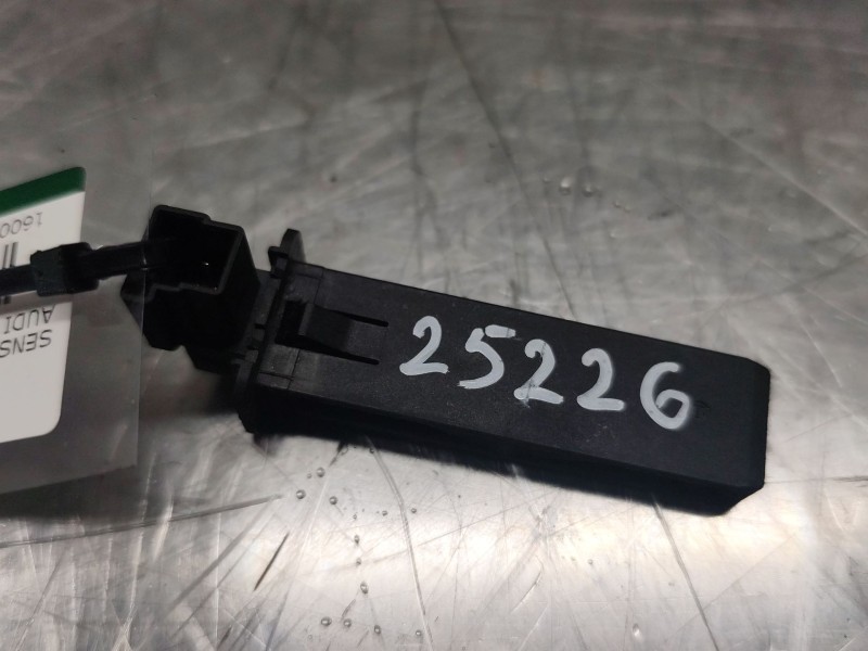 Recambio de sensor para audi q3 (f3b) 35 tdi quattro referencia OEM IAM 5Q0987543  