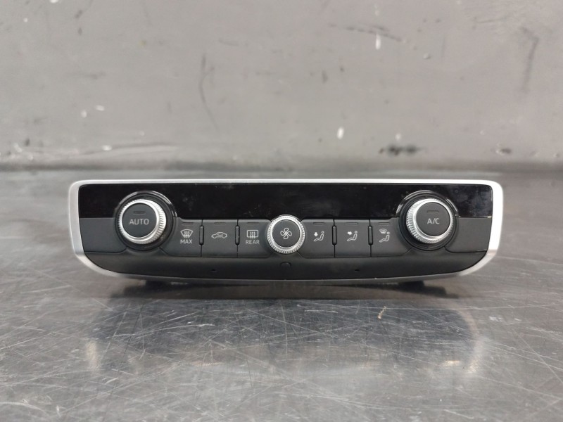 Recambio de mando climatizador para audi q3 (f3b) 35 tdi quattro referencia OEM IAM 83A820043AB  