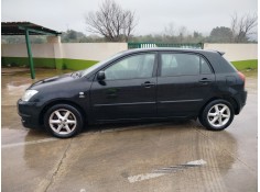 toyota corolla (_e12_) del año 2004 2