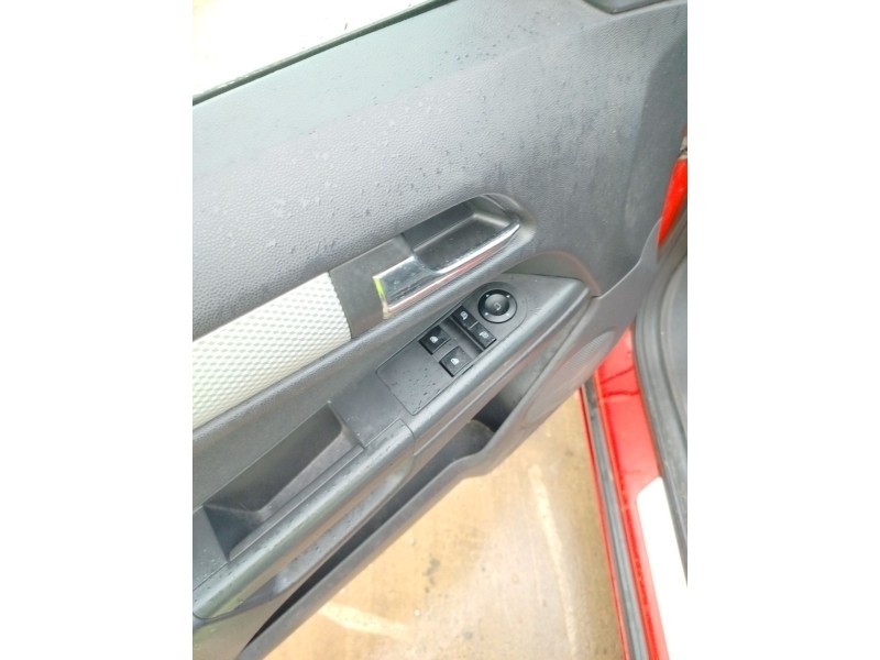 opel astra gtc del año 2006