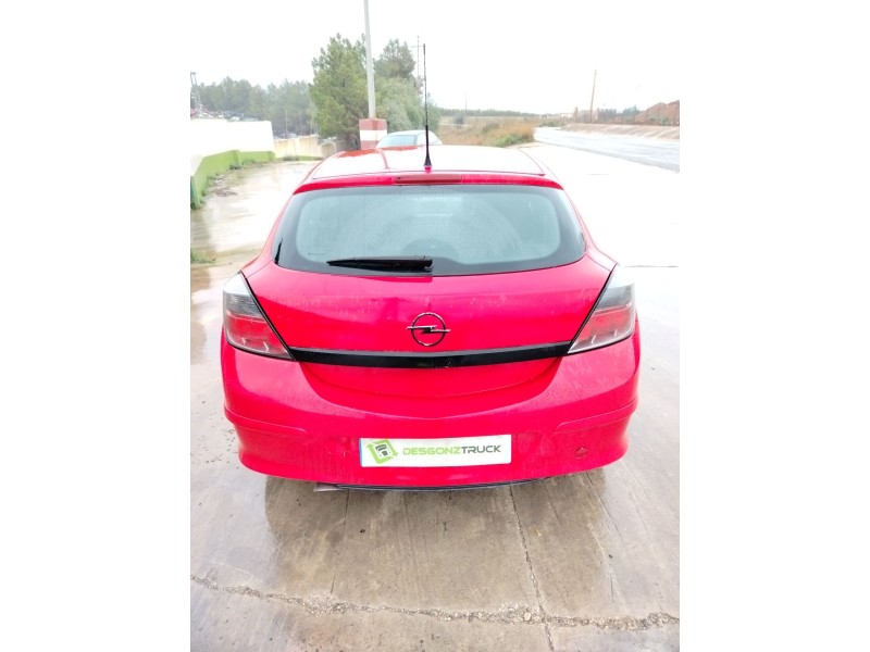 opel astra gtc del año 2006