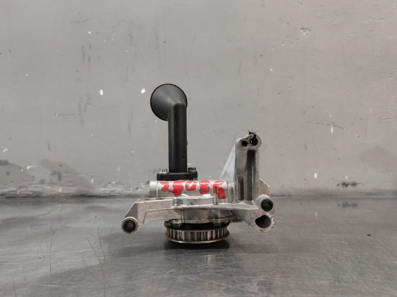 Recambio de bomba aceite para volkswagen polo v (6r1, 6c1) 1.6 tdi referencia OEM IAM 03L115105B  