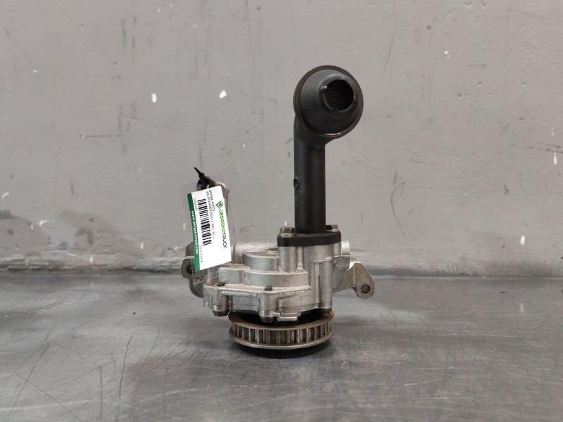 Recambio de bomba aceite para volkswagen polo v (6r1, 6c1) 1.6 tdi referencia OEM IAM 03L115105B  