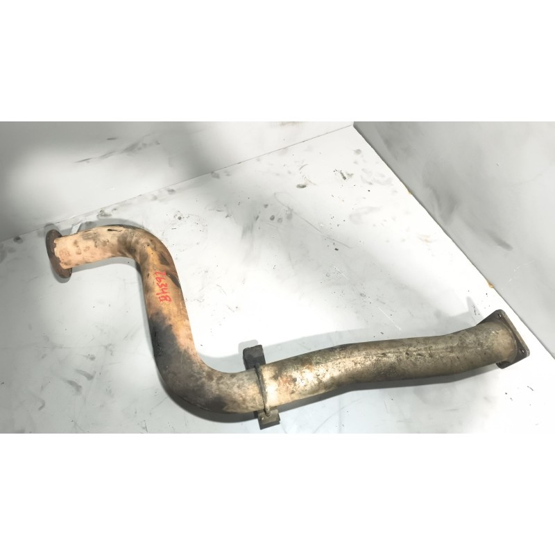 Recambio de tubo escape central para nissan trucks atleon tk160.95 referencia OEM IAM 20020D9302 20020-D6402 20020-D6406