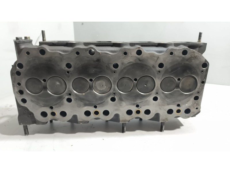 Recambio de culata para nissan atleon 56.13 referencia OEM IAM 69t75  