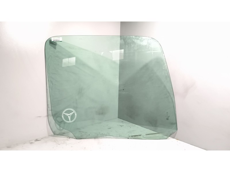 Recambio de luna delantera izquierda para mercedes-benz actros bm 963.xxx 2-achser referencia OEM IAM A9607200218  