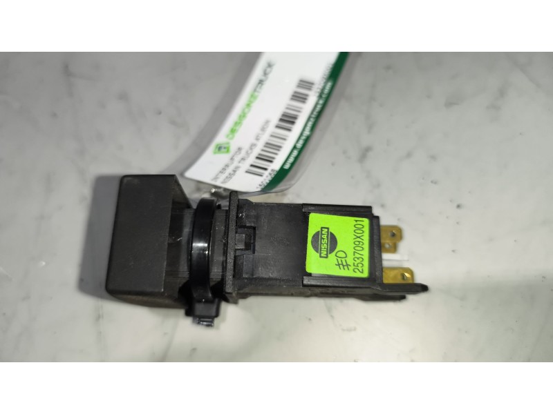 Recambio de interruptor para nissan trucks atleon tk160.95 referencia OEM IAM 253709X001  