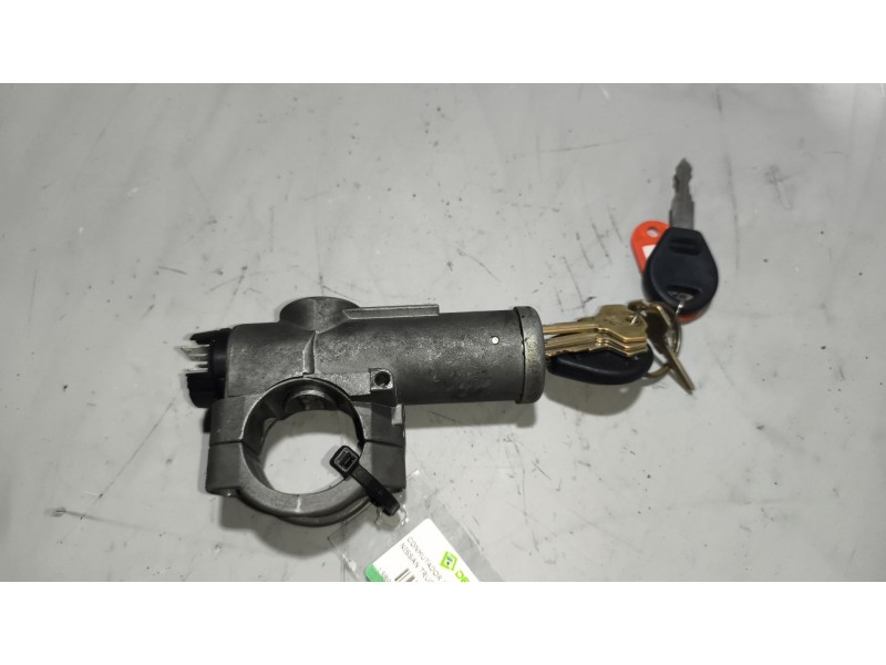 Recambio de conmutador de arranque para nissan trucks atleon tk160.95 referencia OEM IAM SA8115  