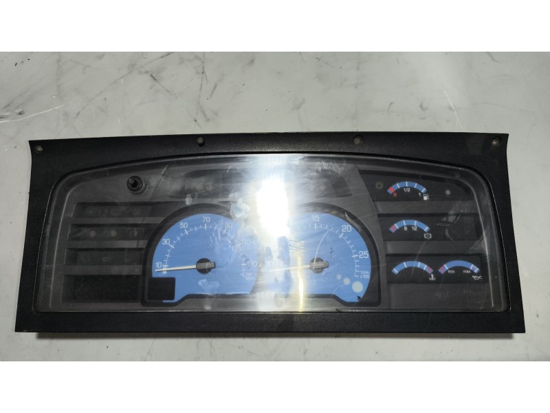 Recambio de cuadro instrumentos para renault hr xxx.18/26 premium 01  11.1 diesel referencia OEM IAM 5010614129  