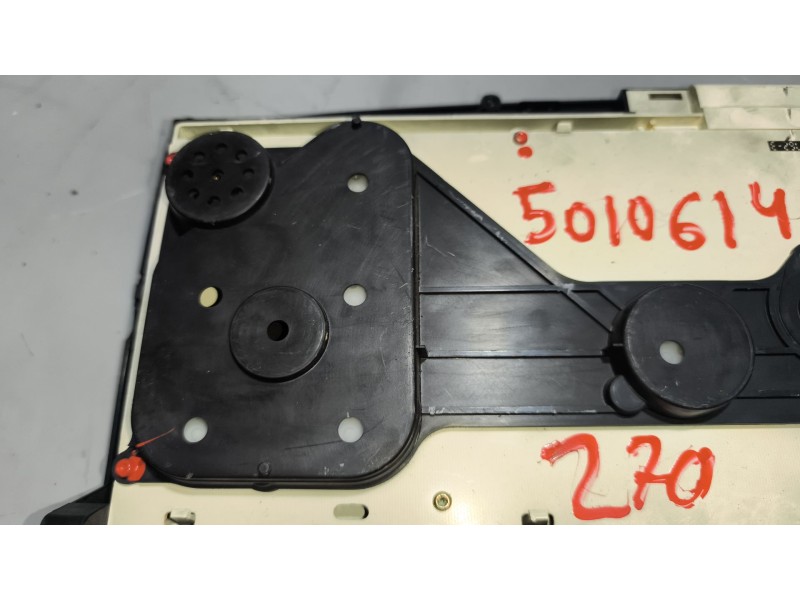 Recambio de cuadro instrumentos para renault hr xxx.18/26 premium 01  11.1 diesel referencia OEM IAM 5010614129  