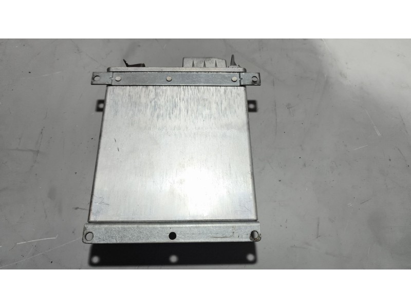 Recambio de modulo electronico para scania serie 4 bus k 124 referencia OEM IAM 0281001192 1388013 1405178