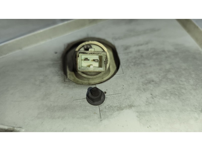 Recambio de moldura trasera cabina para renault magnum ab diesel referencia OEM IAM 5010599372 IZQUIERDA 