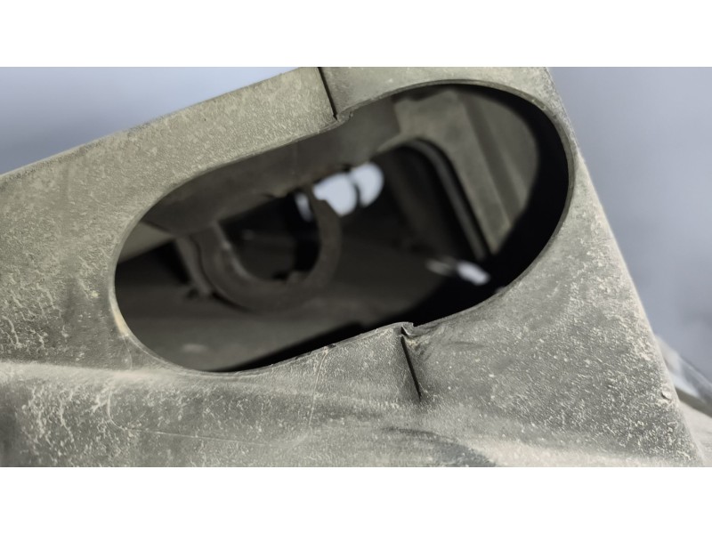 Recambio de guardabarros trasero izquierdo para renault magnum ab diesel referencia OEM IAM   