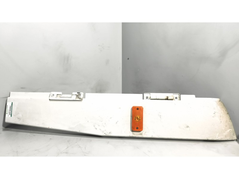 Recambio de moldura trasera cabina para renault magnum ab diesel referencia OEM IAM 5010599377 DERECHA 