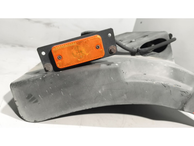 Recambio de guardabarros trasero izquierdo para renault magnum ab diesel referencia OEM IAM  DELANTERO 