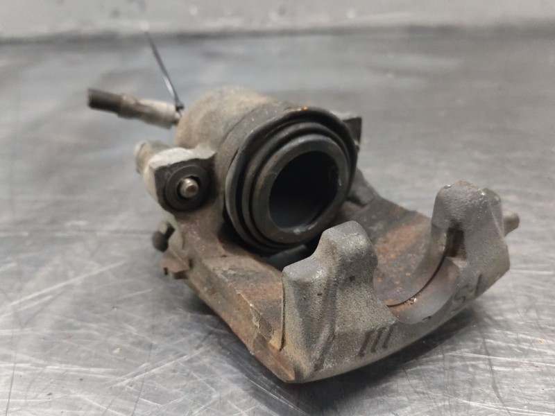Recambio de pinza freno delantera izquierda para volkswagen golf vi (5k1) rabbit referencia OEM IAM   