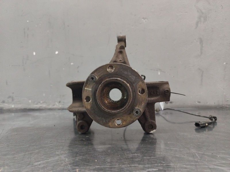 Recambio de mangueta delantera izquierda para citroën xsara picasso 1.8 16v referencia OEM IAM   