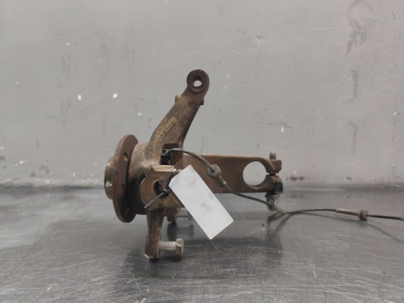 Recambio de mangueta delantera izquierda para citroën xsara picasso 1.8 16v referencia OEM IAM   