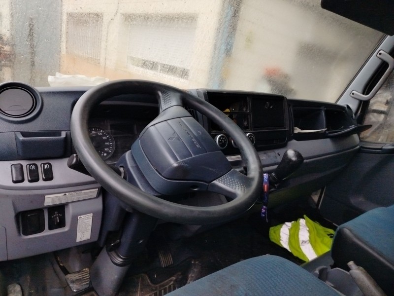 fuso (mitsubishi) canter del año 2016