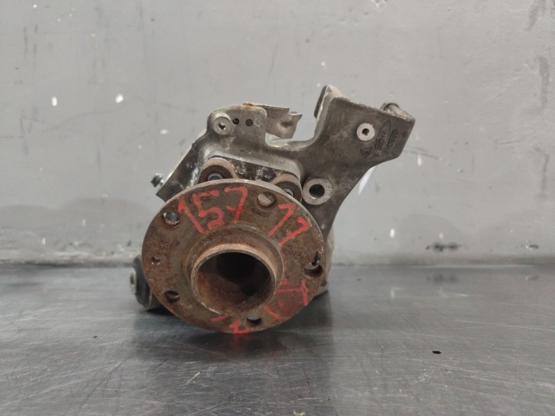 Recambio de mangueta trasera izquierda para audi a6 berlina (4f2) 2.0 tdi referencia OEM IAM 8E0505433A 4F0505433E 4F0505433F