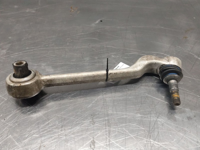 Recambio de brazo suspension inferior delantero derecho para bmw 1 (e81) 118 d referencia OEM IAM   