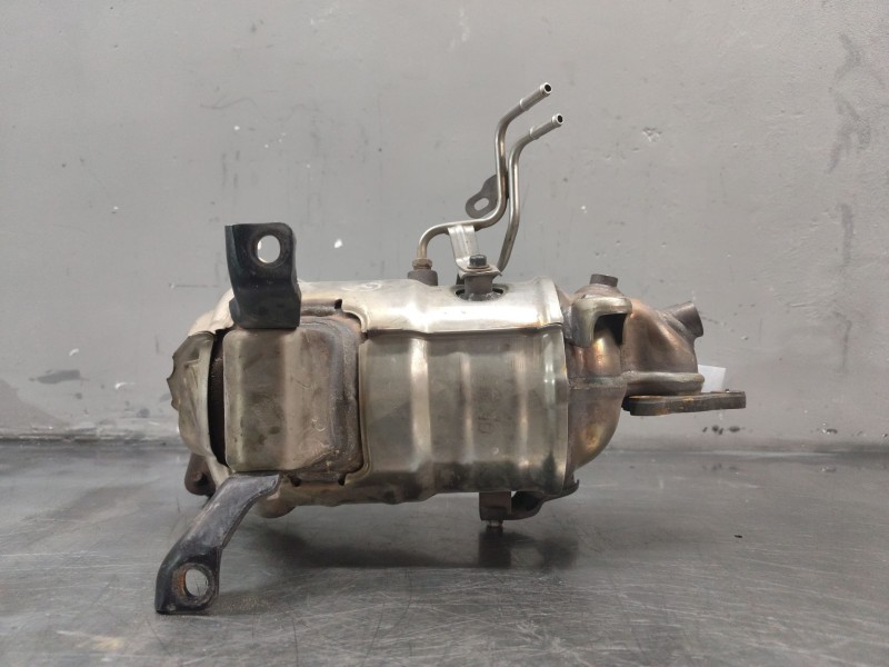Recambio de catalizador para hyundai i30 (gd) 1.6 crdi referencia OEM IAM C02A060  