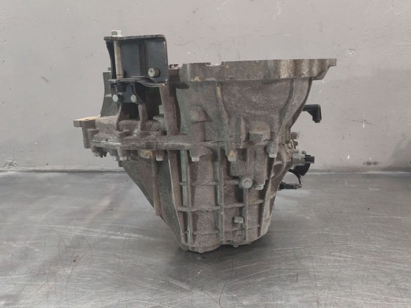 Recambio de caja cambios para hyundai i30 (gd) 1.6 crdi referencia OEM IAM M56CF31  