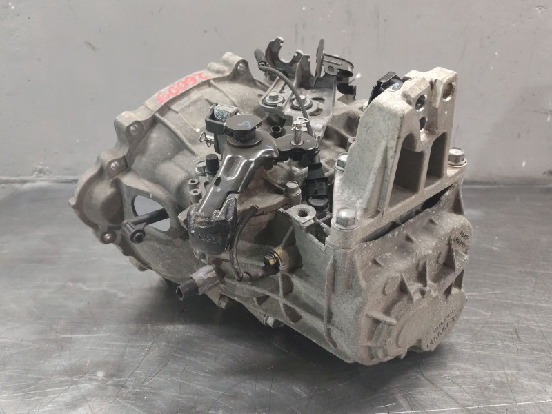 Recambio de caja cambios para hyundai i30 (gd) 1.6 crdi referencia OEM IAM M56CF31  