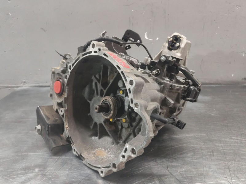 Recambio de caja cambios para hyundai i30 (gd) 1.6 crdi referencia OEM IAM M56CF31  