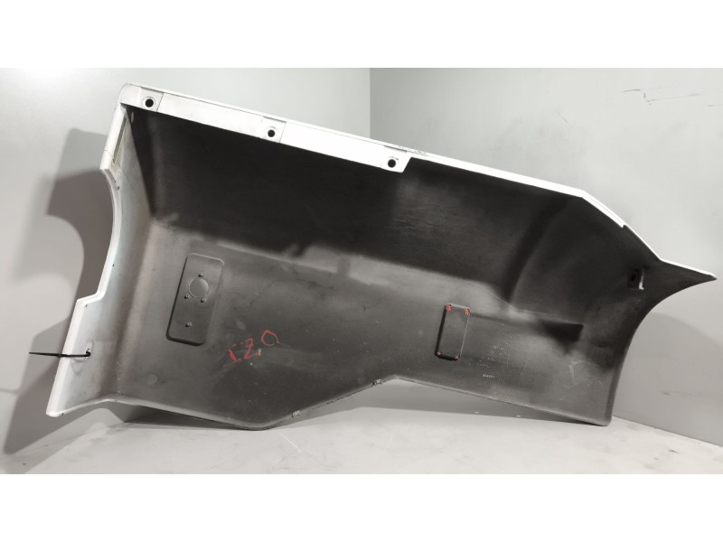 Recambio de deflector izquierdo para renault magnum ab diesel referencia OEM IAM 5010574311  