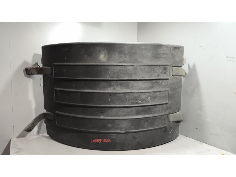 Recambio de tapa guardabarros trasero para renault magnum ab diesel referencia OEM IAM   